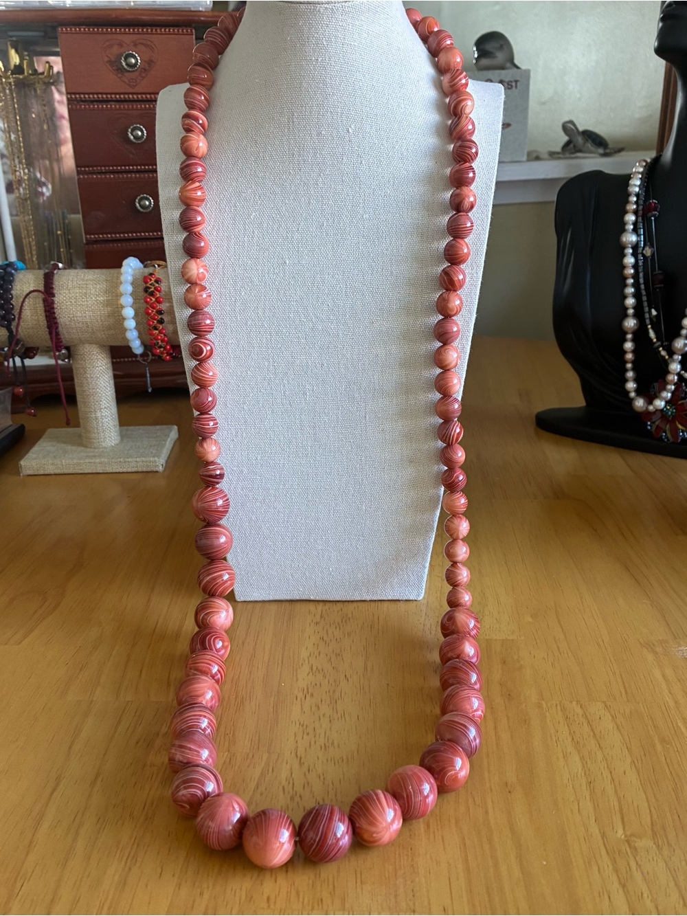 Handcrafted Coral Swirl Bead Necklace - Pink Coral Finish